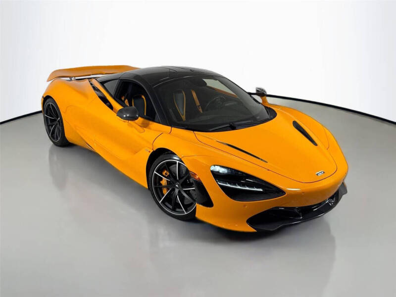 2022 McLaren 720S Performance