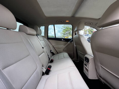 2016 Volkswagen Tiguan 2.0T SE