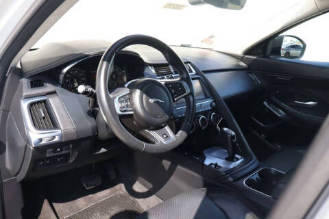 2020 Jaguar E-PACE P250 SE
