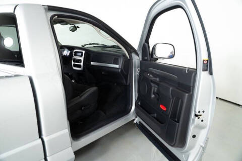 2004 Dodge Ram 1500 SRT-10