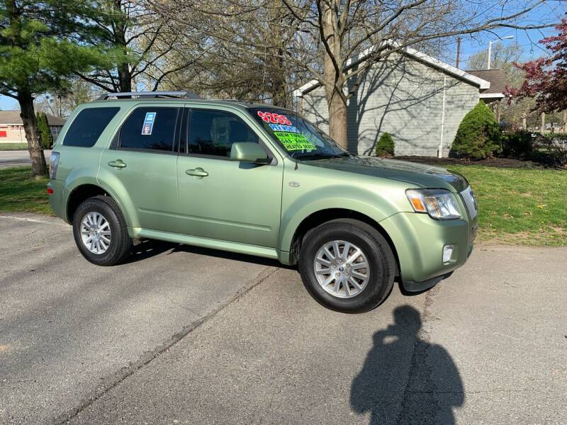 2009 Mercury Mariner for sale at Clarks Auto Sales in Connersville IN