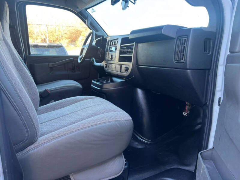 2017 Chevrolet Express 3500