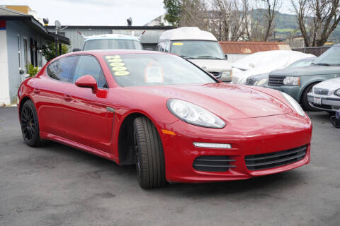 2015 Porsche Panamera