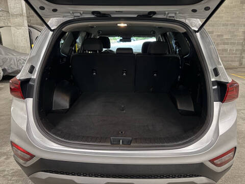 2019 Hyundai Santa Fe SE 2.4L