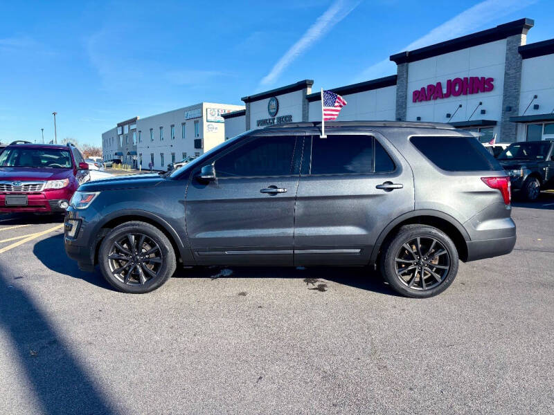 2017 Ford Explorer XLT