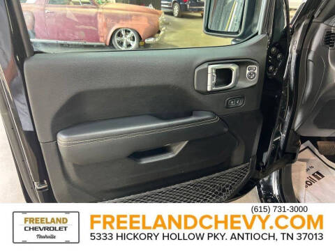 2023 Jeep Gladiator Overland