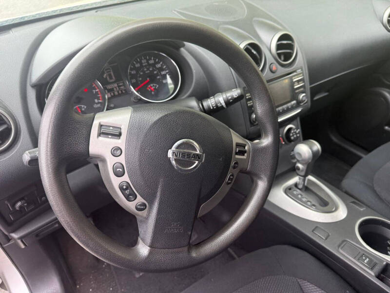 2013 Nissan Rogue S