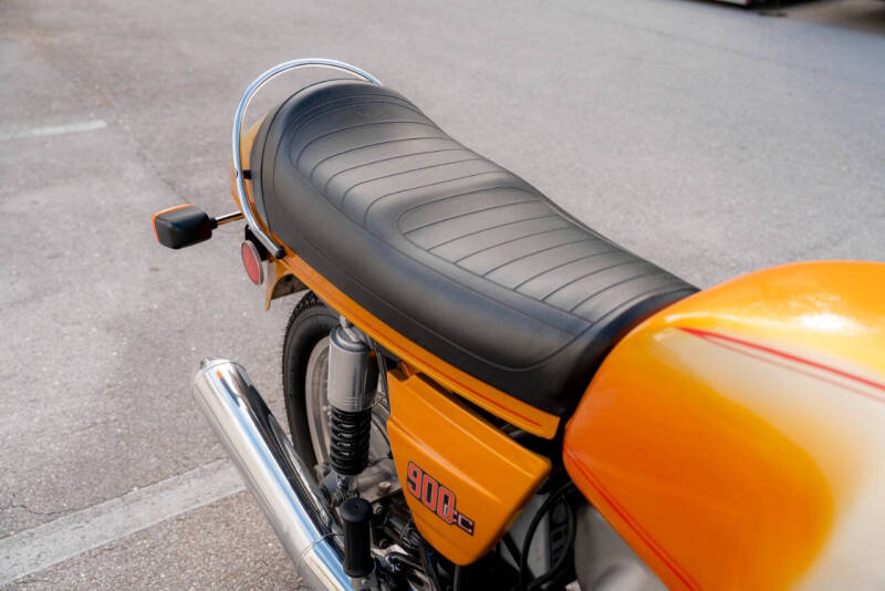 1976 BMW R90S