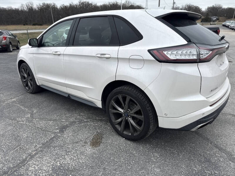 2016 Ford Edge Sport
