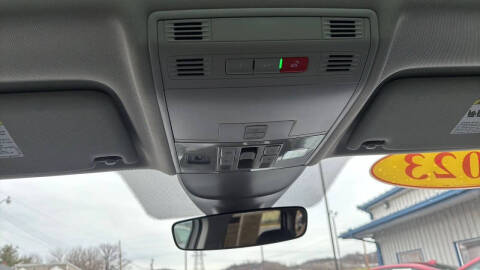 2023 Volkswagen Taos SE 4Motion