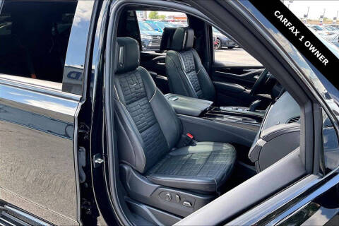 2024 Cadillac Escalade-V