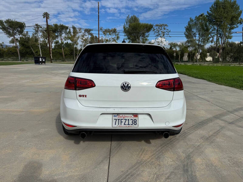 2016 Volkswagen Golf GTI Autobahn