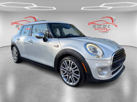 2016 MINI Hardtop 4 Door Cooper