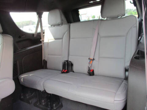 2023 GMC Yukon XL SLT