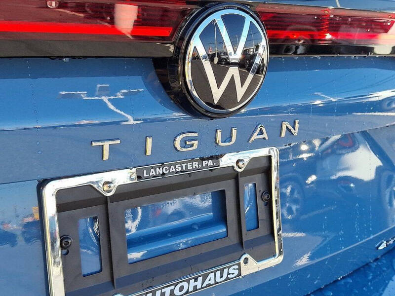 2025 Volkswagen Tiguan SE 4Motion