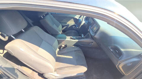 2017 Dodge Challenger SXT