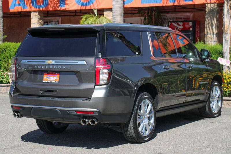 2021 Chevrolet Suburban High Country