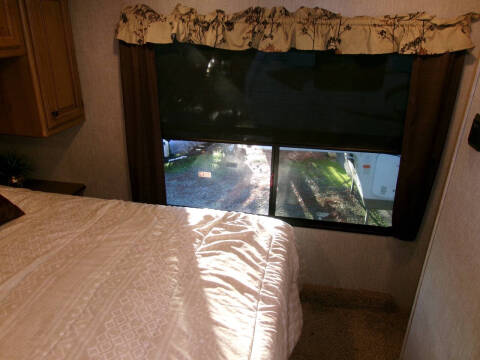 2015 Crossroads RV Cruiser 305RS