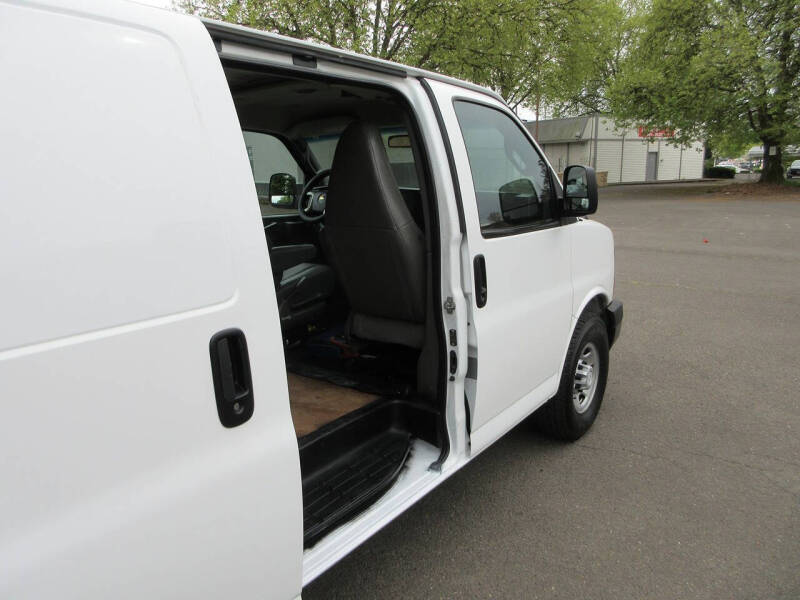 2016 Chevrolet Express 3500