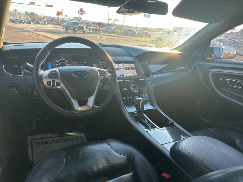 2019 Ford Taurus Limited