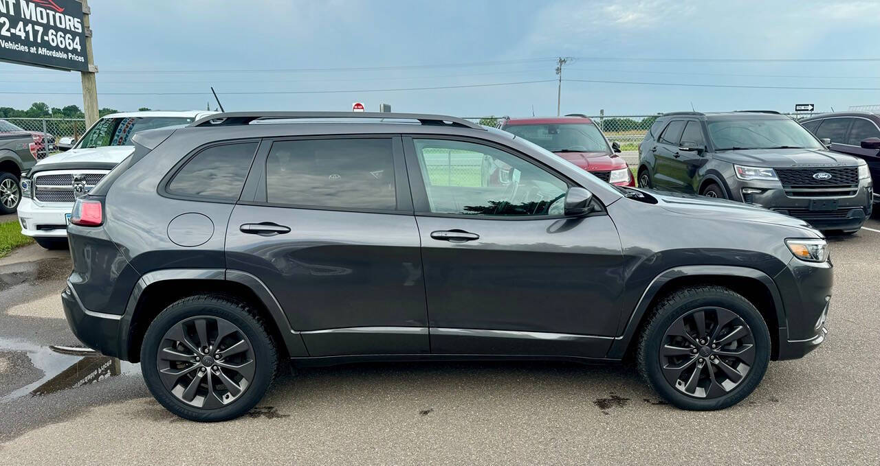 2019 Jeep Cherokee for sale at MINT MOTORS in Ramsey, MN