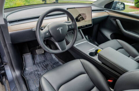 2023 Tesla Model Y Long Range