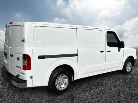 2013 Nissan NV 1500 S