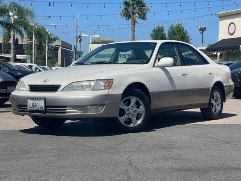 1998 Lexus ES 300 for sale at CarLot in La Mesa CA