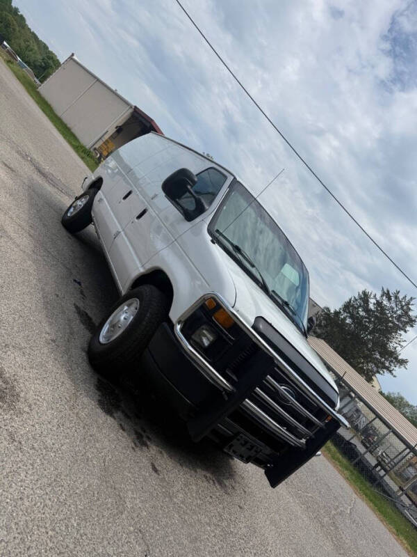 2012 Ford E-Series