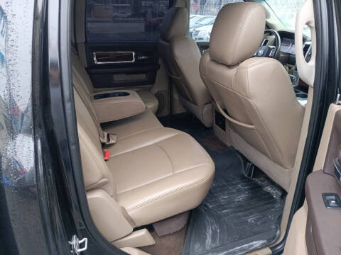 2011 RAM 1500 ST
