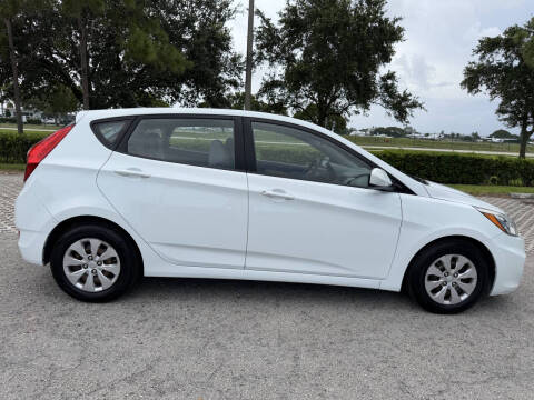 2015 Hyundai Accent GS