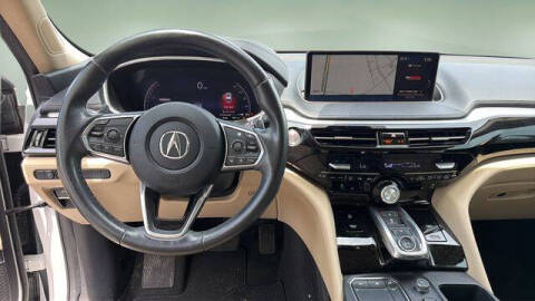 2023 Acura MDX w/Tech