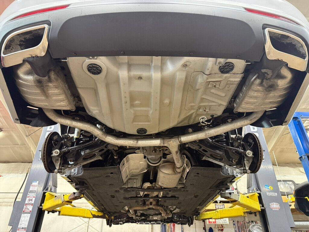 2019 Chrysler 300 51