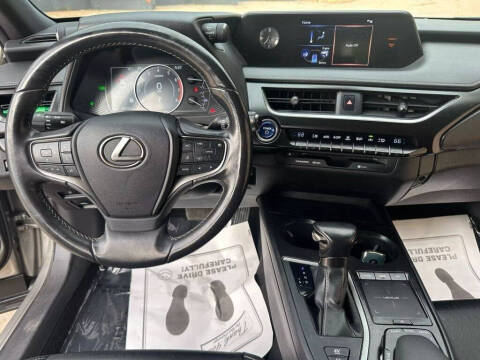 2020 Lexus UX 250h
