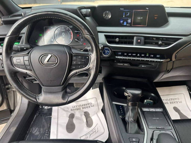 2020 Lexus UX 250h