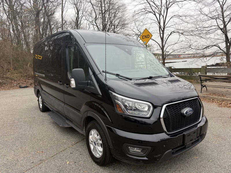 2023 Ford Transit Passenger Van XLT's photo