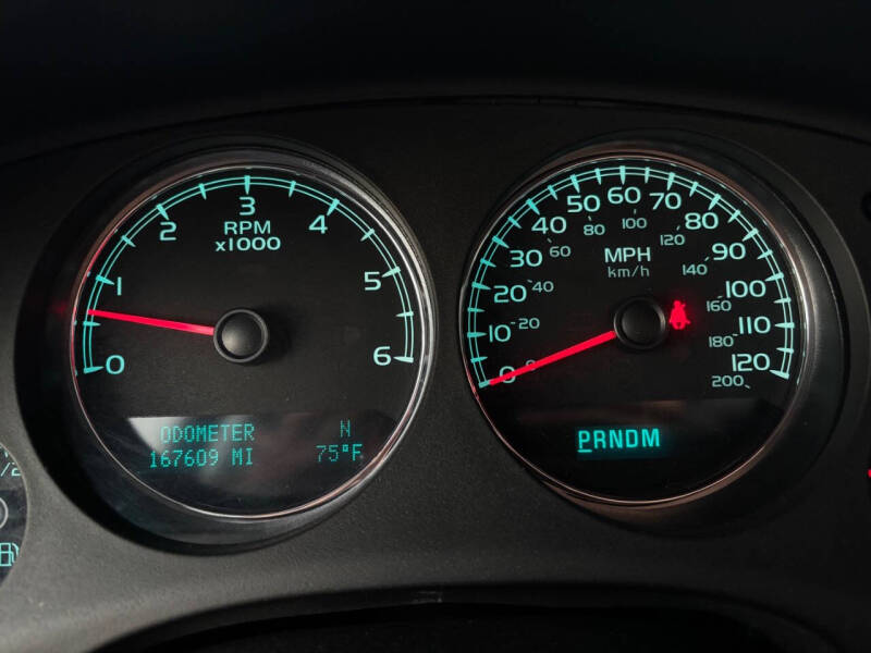 2011 Chevrolet Avalanche LS