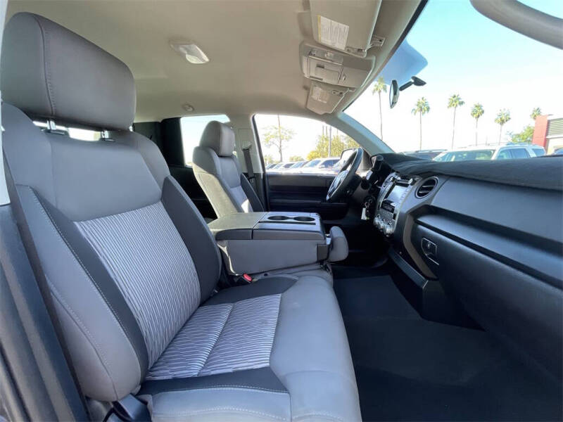 2014 Toyota Tundra SR