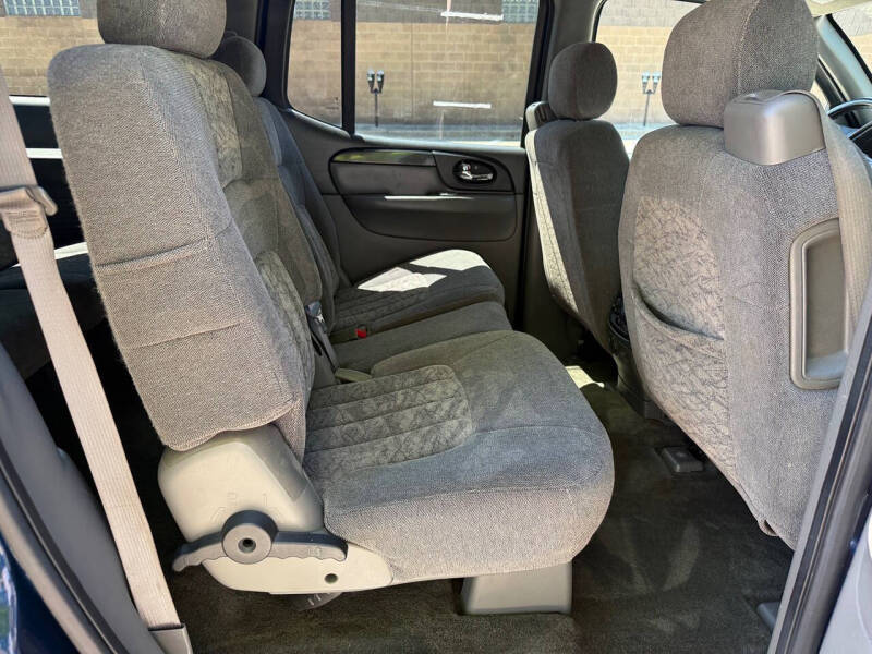 2004 GMC Envoy XL SLE