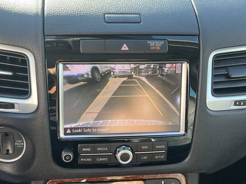 2014 Volkswagen Touareg TDI Lux