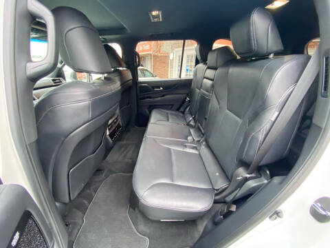 2022 Lexus LX 600 Premium