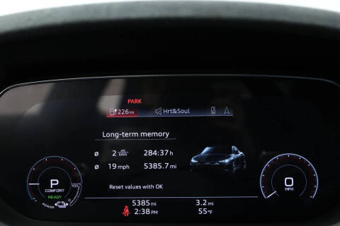 2022 Audi RS e-tron GT quattro