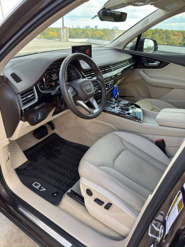 2017 Audi Q7 3.0T quattro Premium Plus