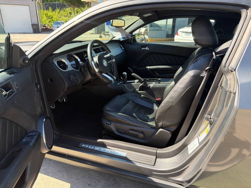 2010 Ford Mustang