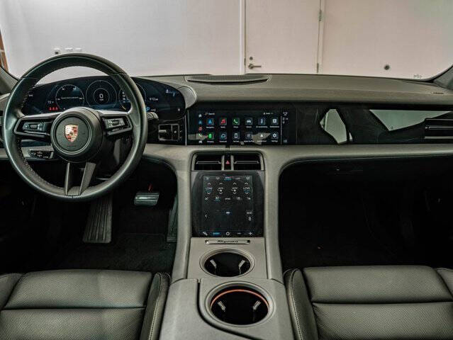 2022 Porsche Taycan