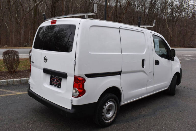 2017 Nissan NV200 SV