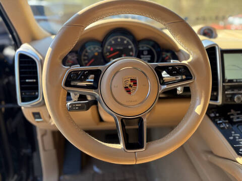 2016 Porsche Cayenne