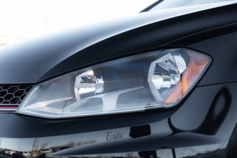 2017 Volkswagen Golf GTI S