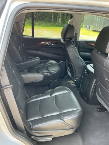 2019 Cadillac Escalade Luxury