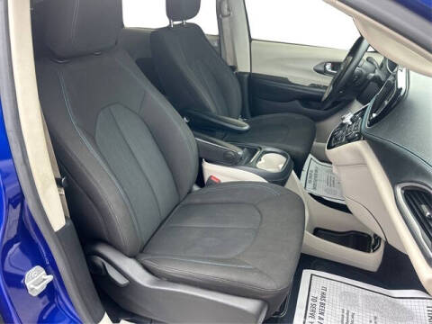 2021 Chrysler Pacifica Touring